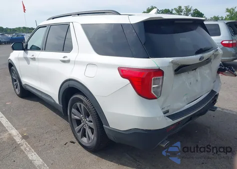 2023 Ford Explorer Xlt z USA, uszkodzony, nr VIN 1FMSK8DH5PGA12224